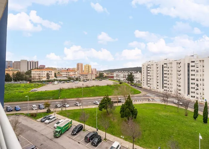 Appartamento Lisboa, Cidade, Elegant With Air Cond, Free Wifi And Near Metro, By Ig *